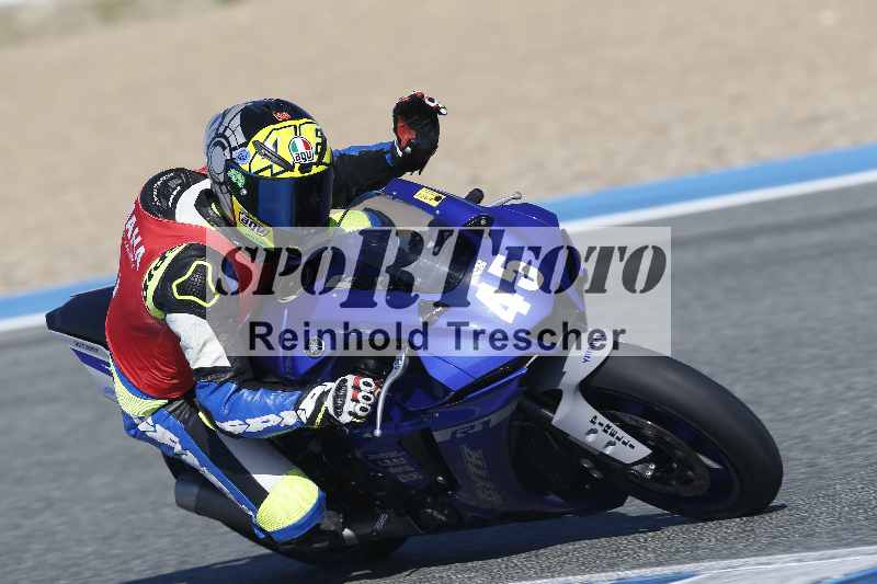 /Archiv-2024/02 29.01.-02.02.2024 Moto Center Thun Jerez/Gruppe schwarz-black/45